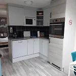 דירה Jabaki Garden House *