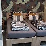 Jabaki Garden House דירה *