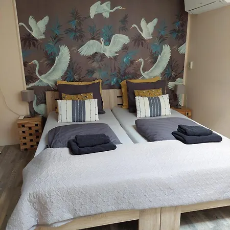 Jabaki Garden House * Hoofddorp